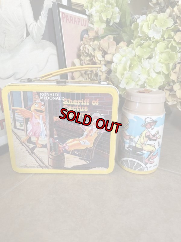 画像1: Mcdonalds Tin Lunch Box With Thermos / マクドナルドのティン製　ランチボックス 水筒付き(蓋なし) (1)