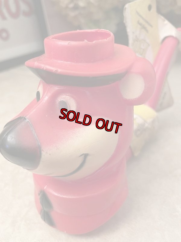 画像1: Yogi Bear bubble Pipe with paper label / ヨギベア バブル、プラスチック製の赤いパイプ、タグ付き (1)