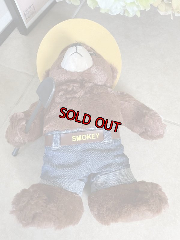 画像7: Smokey Bear Plush Doll with hat, tag / スモーキーベア　帽子、スコップ、タグ付き、ぬいぐるみ　 (7)