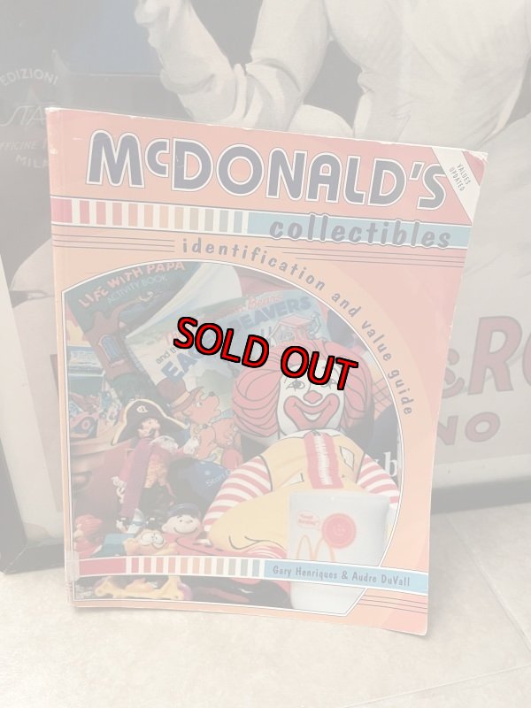 画像1: McDonald’s  Collectibles Book / マクドナルドの雑貨　ヴィンテージ　コレクタブル　ブック　本　洋書 (1)
