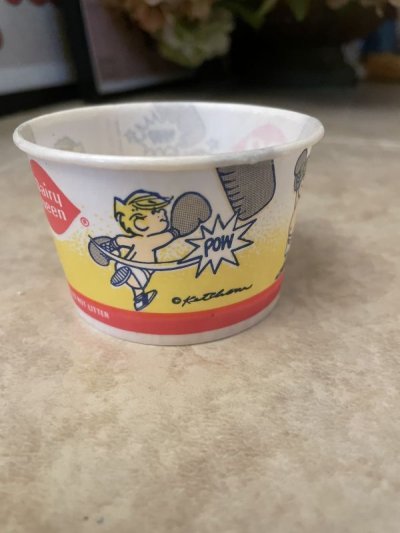 画像3: Dairy Queen Dennis The Menace Yellow Wax Cup Set Of 4 / ディリークィーン デニス ザ メナス ワックスペーパー カップ 4個セット