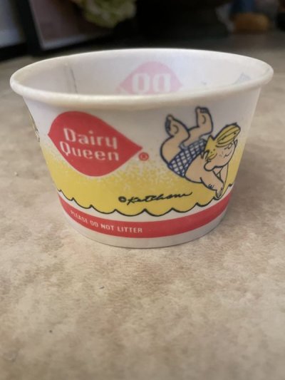 画像1: Dairy Queen Dennis The Menace Yellow Wax Cup Set Of 4 / ディリークィーン デニス ザ メナス ワックスペーパー カップ 4個セット