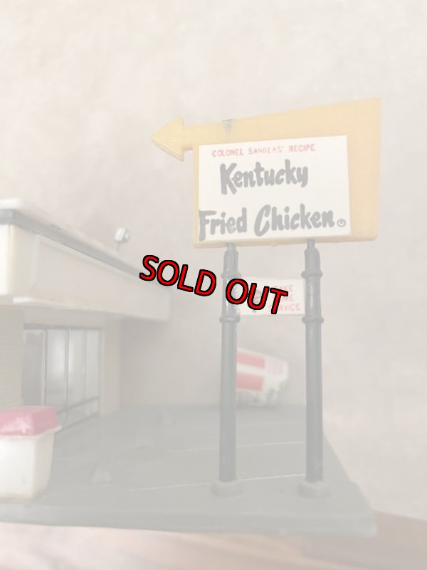 画像13: Kentucky Fried Chicken plastic store model display / ケンタッキーフライドチキン　プラスチック製　ストア　モデル (13)