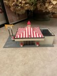 画像1: Kentucky Fried Chicken plastic store model display / ケンタッキーフライドチキン　プラスチック製　ストア　モデル (1)
