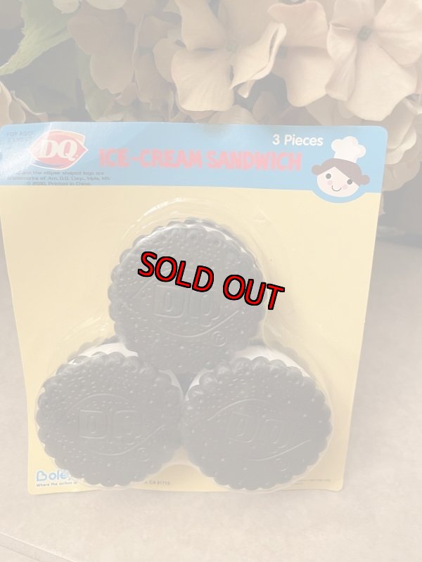 画像1: Dairy Queen Play Food Boley Ice Cream sandwich 2010 (B) / ディリークィーン プレイフードセット アイスクリームサンドイッチ (1)