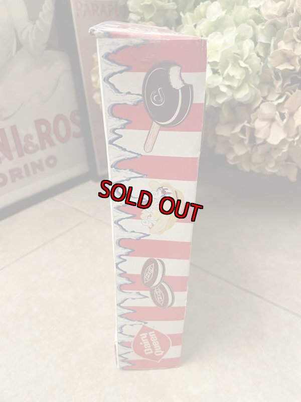 画像5: Dairy Queen play food set with box 2002 / ディリークィーンの箱入りプレイフードセット (5)