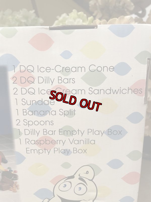 画像8: Dairy Queen play food set with box 2002 / ディリークィーンの箱入りプレイフードセット (8)