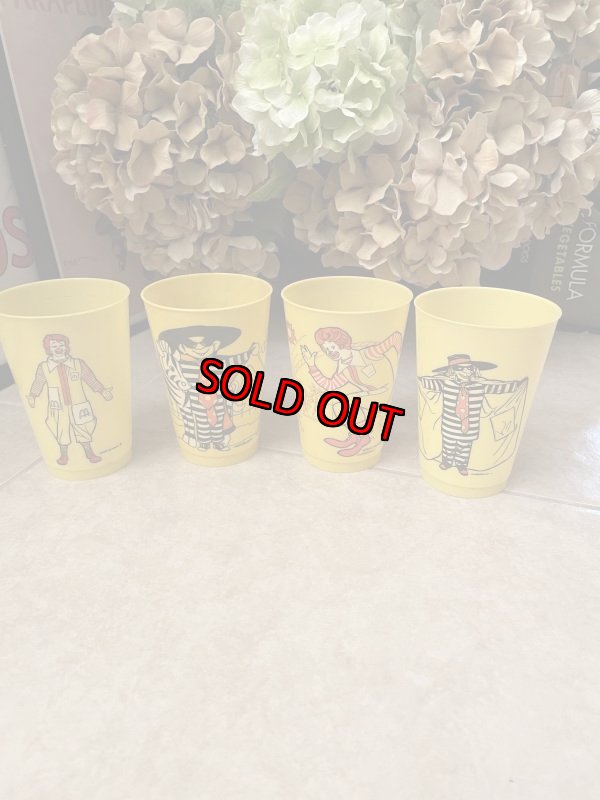 画像1: McDonald’s Yellow Plastic Cup Set of 4 (A) 1978/ マクドナルドのプラスチック製、イエローコップ、4個セット (1)