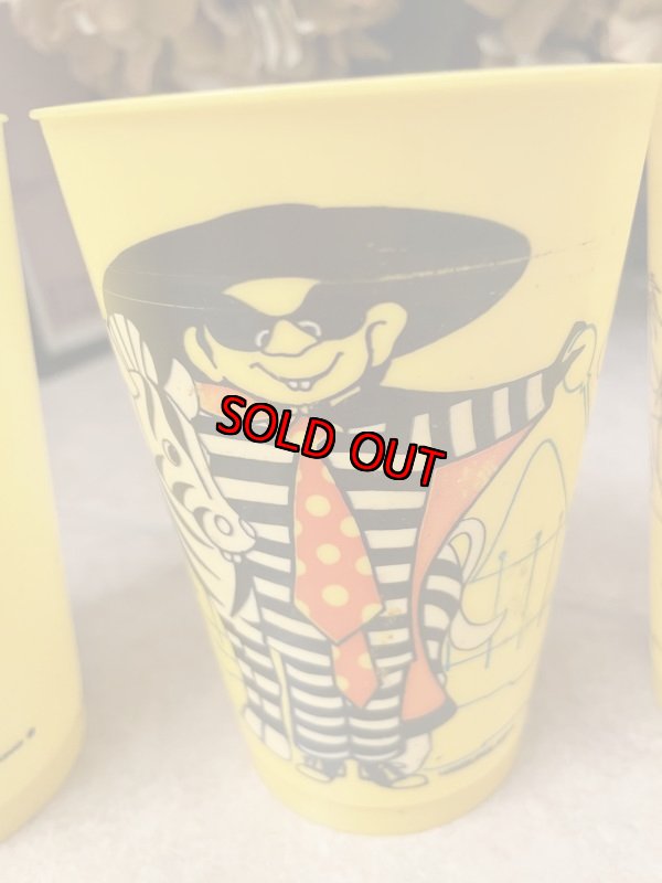 画像2: McDonald’s Yellow Plastic Cup Set of 4 (B) 1978 / マクドナルドのプラスチック製、イエローコップ、4個セット (2)