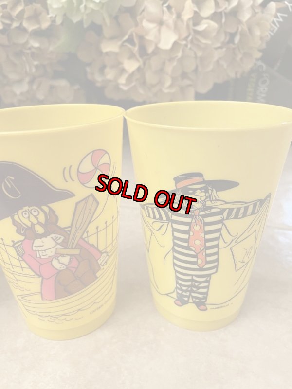 画像12: McDonald’s Yellow Plastic Cup Set of 4 (B) 1978 / マクドナルドのプラスチック製、イエローコップ、4個セット (12)