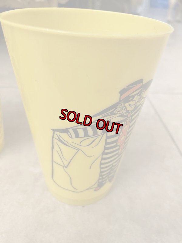 画像4: McDonald’s Yellow Plastic Cup Set of 4 (B) 1978 / マクドナルドのプラスチック製、イエローコップ、4個セット (4)
