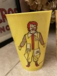 画像2: McDonald’s Yellow Plastic Cup Set of 4 (A) 1978/ マクドナルドのプラスチック製、イエローコップ、4個セット (2)