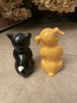 画像4: Ken L Ration plastic dog & cat  Salt & Pepper set / プラスチック製、塩コショウのセット (4)