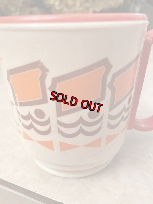 画像6: Mr Donuts Plastic Mug Cup  (A) / ミスタードーナツ　プラスチック製　マグカップ (6)