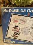画像2: McDonald’s Color Cloth  / マクドナルドの色塗りシーツ (2)