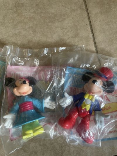画像1: McDonald’s Complete Mickey Friends Epcot Happy Meal 1993 Set of 8 / マクドナルドのコンプリート　ミッキー　エプコット　ハッピーミールトイ　8個セット