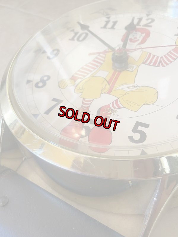 画像11: McDonalds Ronald Large Wall Clock Watch Style 93cm (B)  / マクドナルド、ロナルドの大きい腕時計スタイルの丸い壁時計　大きいウォールクロック (11)