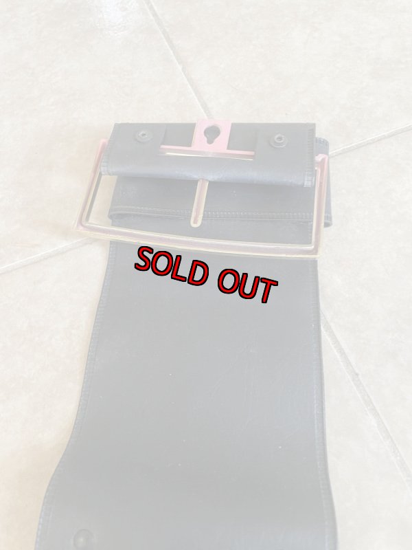 画像3: McDonalds Ronald Large Wall Clock Watch Style 93cm (B)  / マクドナルド、ロナルドの大きい腕時計スタイルの丸い壁時計　大きいウォールクロック (3)