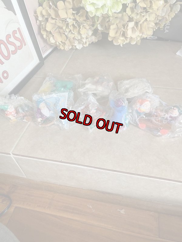 画像2: McDonald’s Complete Snow White Happy Meal set of 8 / マクドナルドのコンプリート　スノーホワイト、白雪姫、ハッピーミールトイ　8個セット (2)