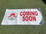 画像1: Wendy’s Coming Soon Store Sign Bunner / ウエンディーズ　カミングスーン　バナー、看板、ストアディスプレイ (1)