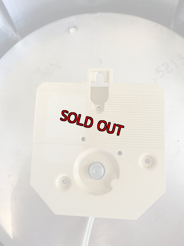 画像15: McDonalds Ronald Large Wall Clock Watch Style 93cm (B)  / マクドナルド、ロナルドの大きい腕時計スタイルの丸い壁時計　大きいウォールクロック (15)