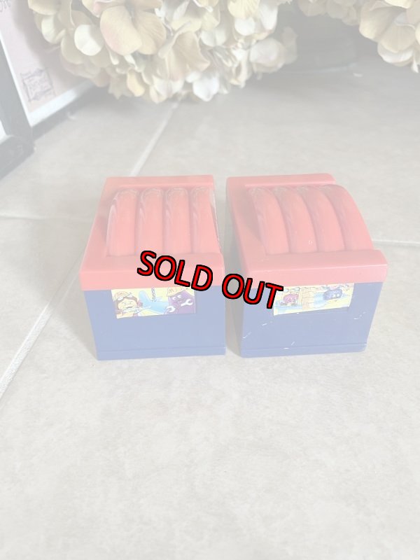 画像5: McDonald’s United Airlines planes & Hangers Happy Meal Set of 2 (B) / マクドナルドのユナイテッド航空　飛行機と倉庫　ハッピーミールトイ　2個セット (5)