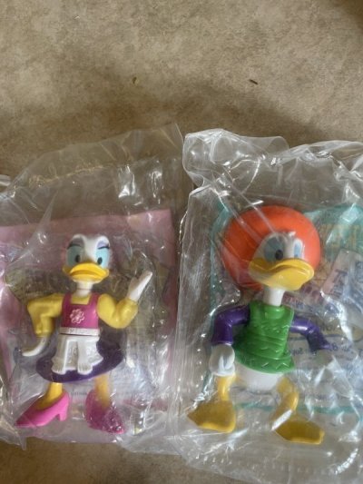 画像2: McDonald’s Complete Mickey Friends Epcot Happy Meal 1993 Set of 8 / マクドナルドのコンプリート　ミッキー　エプコット　ハッピーミールトイ　8個セット