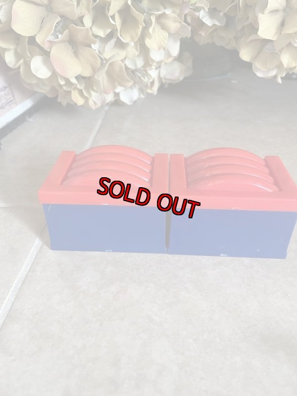 画像4: McDonald’s United Airlines planes & Hangers Happy Meal Set of 2 (A) / マクドナルドのユナイテッド航空　飛行機と倉庫　ハッピーミールトイ　2個セット (4)