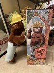 画像7: Smokey Bear Ideal Plush Doll with Box 60th anniversary edition 2004 / スモーキーベア　60周年記念エディション　箱入りぬいぐるみ　 (7)
