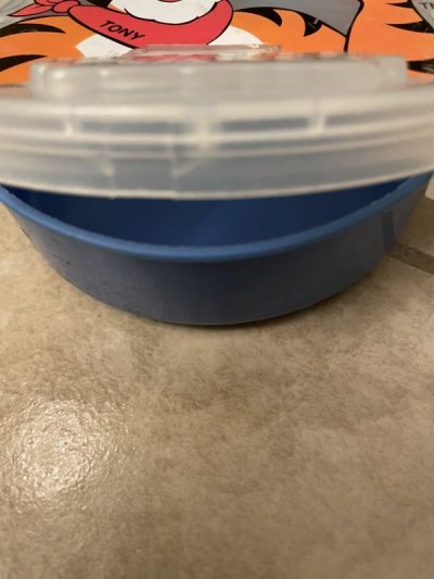 画像2: Kelloggs Cereal Tony the Tiger plastic container 2000 / ケロッグ シリアル トニーザタイガー プラスチック製 容器
