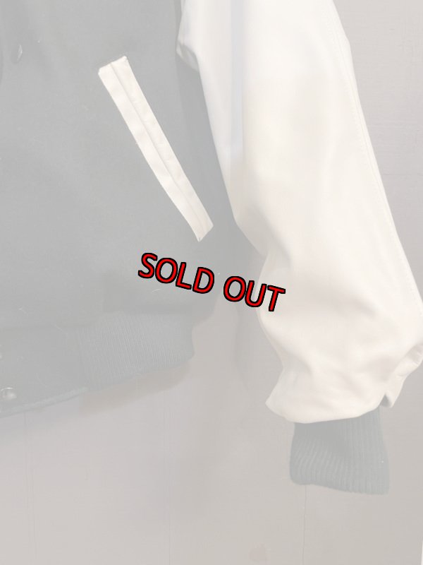 画像2: Hollywood entertainment movie college Jacket USA /  ハリウッド　エンターテイメント　カレッジジャケット　アメリカ製 (2)