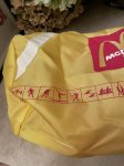 画像4: McDonald’s  Olympic yellow bag 1984  / マクドナルドのオリンピック、イエローナイロン　ボストンバッグ (4)