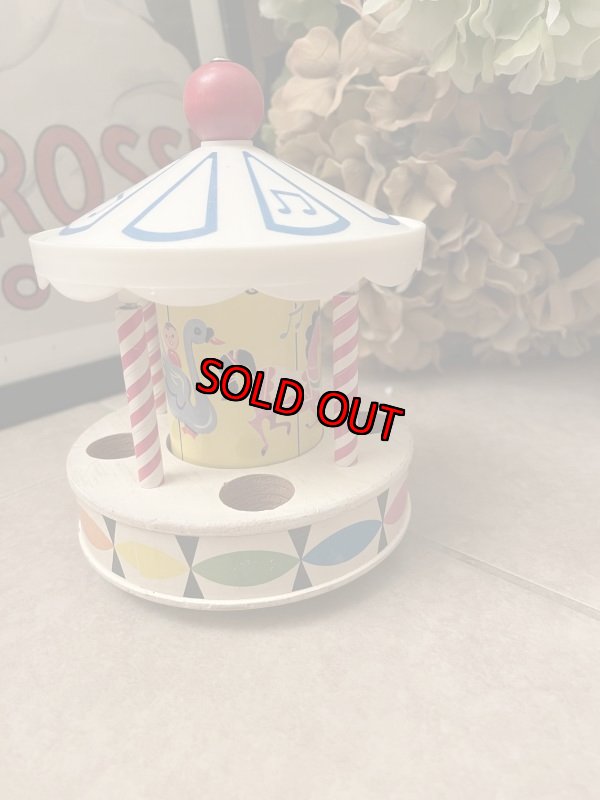 画像2: Fisher Price wooden Merry go round Toy / フィッシャープライス 木製 メリーゴーランド オルゴール (2)