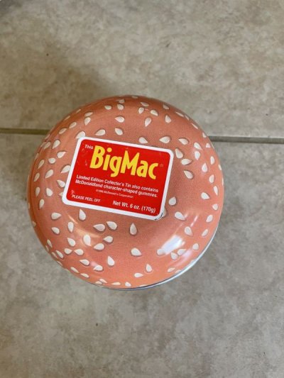画像1: McDonald’s Tin BigMac tin can with sweet 1996 / マクドナルドのビッグマック　ティン製　ハンバーガー型　ティン缶
