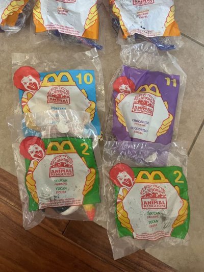 画像2: McDonald’s Animal Kingdom Happy Meal set of 10 (F) / マクドナルドのアニマルキングダム、ハッピーミールトイ 10個セット