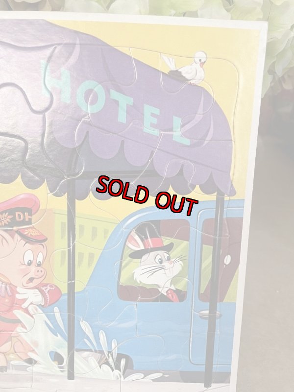 画像2: Warner Bro, Bugs Bunny Hotel Tray Puzzle (A) / ワーナーブラザーズ　バッグスバニー　ホテル　トレイ　パズル　1973年 (2)