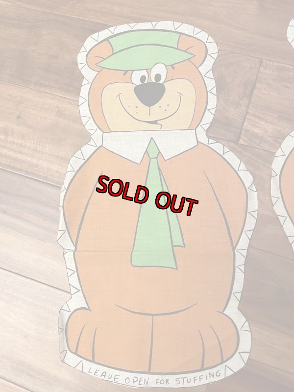 画像2: Hanna Barbera Yogi Bear Pillow doll Cut Fabric kit 1977  / ハンナバーベラ,ヨギベアのピロードールキット　生地　 (2)