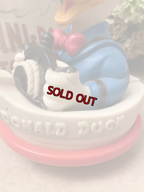 画像10: Disney Donald Duck  Boat Roly Polly 1976 / ディズニーのドナルドダック、プラスチック製　ボート型　ロリポリ　起き上がりこぼし (10)