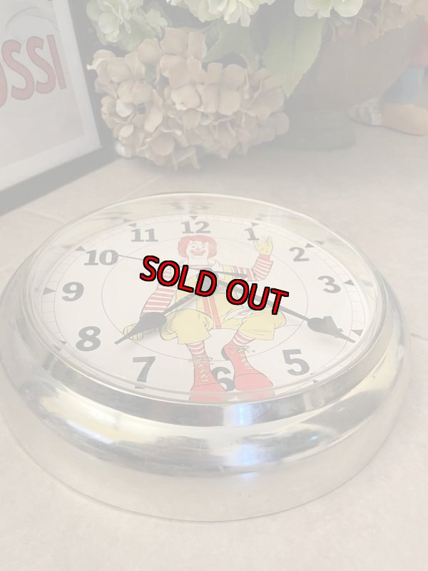 画像10: McDonalds Ronald  Round Large Wall Clock 70’s / マクドナルド、ロナルドの丸い壁時計　大きいウォールクロック (10)