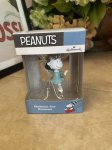 画像1: Peanuts Hallmark Lucy Christmas Ornament with box / ピーナッツ、スヌーピー、ルーシー、クリスマス　箱入りオーナメント (1)