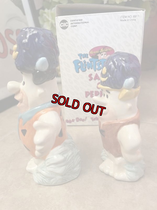 画像2: Flintstones Water Baffalo Ceramic Salt & Pepper with Box (B) / フリントストーン　箱入り陶器製、塩コショウのセット ウォーターバッファロー (2)