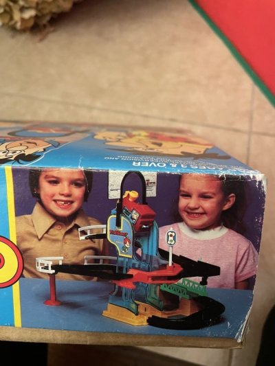 画像3: Hanna Barbera Flintstones Plastic crazy Loco Game Train Set with Box 1980 / フリントストーン 箱入り クレイジー トレインセット