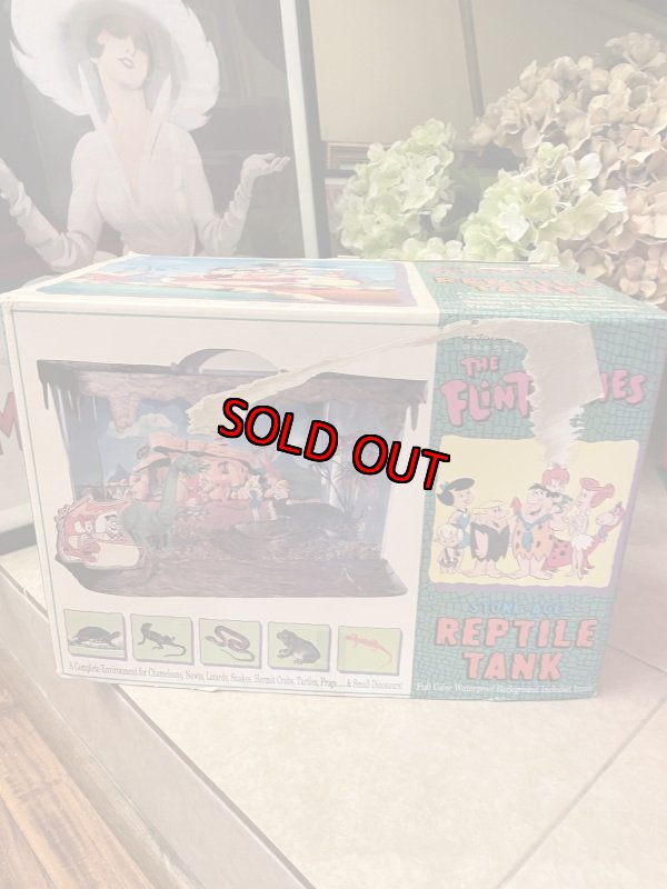 画像2: Hanna Barbera Flintstones Plastic reptile Tank Set with Box 1992 / フリントストーン　箱入り　爬虫類タンク　セット (2)
