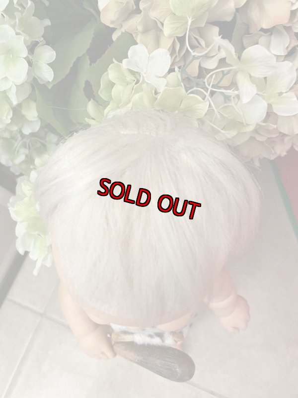 画像2: Flintstones Bamm Bamm Ideal Doll 43cm large White & Black Clothes 60’s  / フリントストーンのバンバン、43cm の大きめ白と黒の洋服ドール (2)