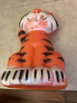 画像3: Tony The Tiger Kelloggs Frosted Cereal Coin Bank Doll 70‘s /　ケロッグ　トニーザタイガーのプラスチック製、貯金箱 (3)