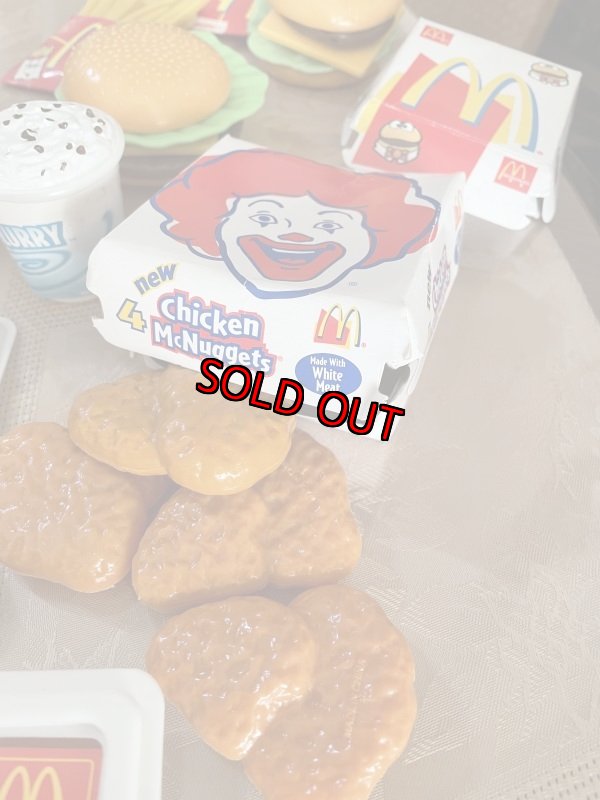 画像4: McDonald’s happy meal play food set with backpack over 30 Pieces (C) / マクドナルドのチーズバーガー型リュック付き、プレイフードセット 30ピース以上 (4)