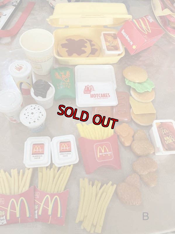 画像1: McDonald’s Hot Cakes happy meal play food set over 25 Pieces (B) / マクドナルドのホットケーキ、プレイフードセット 25ピース以上 (1)