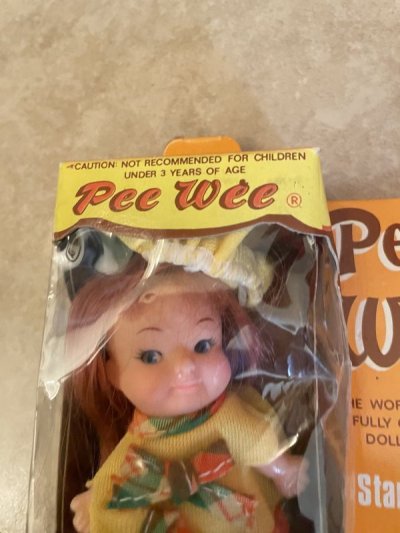 画像1: Pee Wee Mini Girl Doll with box / ピーウィー 女の子 箱入りミニドール
