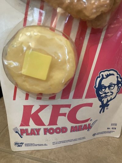 画像2: Kentucky fried chicken  Chicken & biscuit  Play Food meal set (A) / ケンタッキーフライドチキン　チキン＆ビスケット　ブリスター入りプレイフード　セット