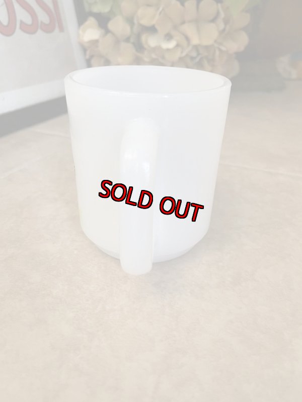 画像3: Yogi Bear Kings Island Glasbake milk glass  Mug / ヨギベア  キングスアイランド　グラスベイクミルクグラス　マグ  1982 年 (3)